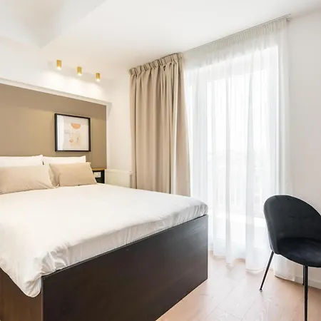 Romana 2 Bedroom * Bucarest