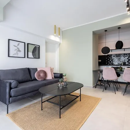 Romana 2 Bedroom Апартаменти *