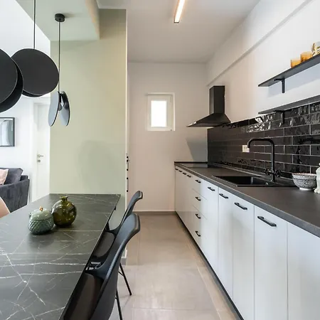 Romana 2 Bedroom * Бухарест